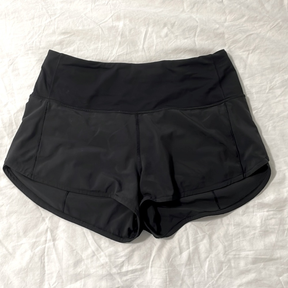 Lululemon Speed Up High Rise Shorts 2.5”